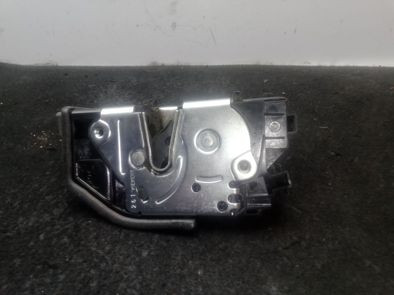 Recambio de cerradura puerta trasera izquierda para bmw 1 (f20) 116 d referencia OEM IAM 7229459  