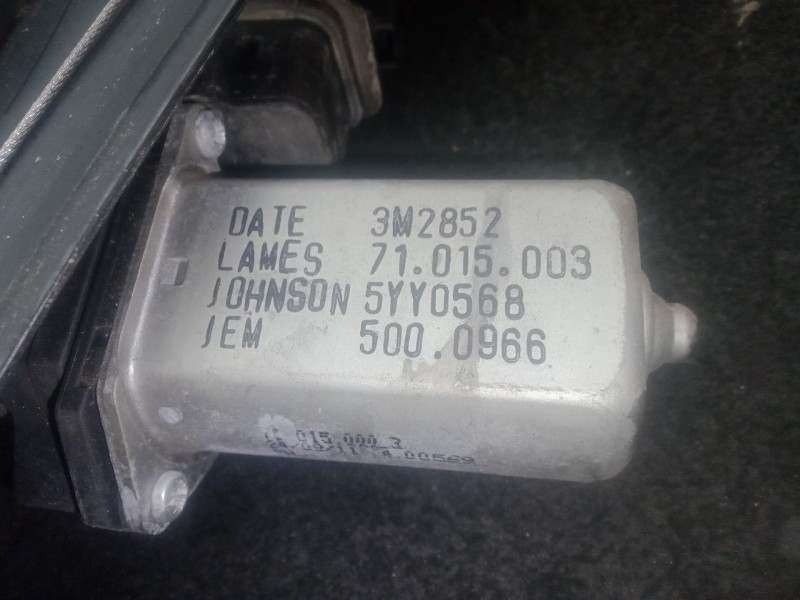Recambio de elevalunas delantero izquierdo para bmw 1 (f20) 116 d referencia OEM IAM 71015003 - 5YY0568 LAMES 