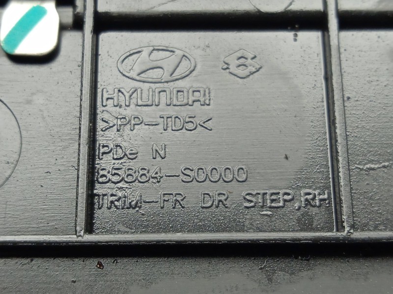 Recambio de moldura para hyundai i30 fastback (pde, pden) 2.0 n referencia OEM IAM SIN REFERENCIA  