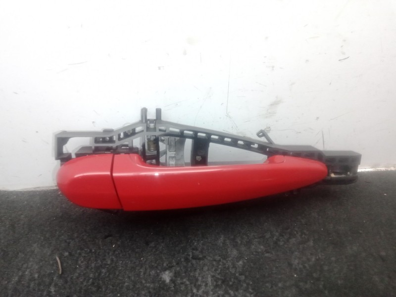 Recambio de maneta exterior trasera derecha para bmw 1 (f20) 116 d referencia OEM IAM . ROJO 