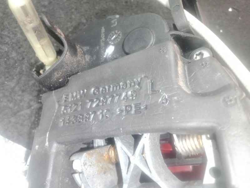 Recambio de maneta exterior delantera izquierda para bmw 1 (f20) 116 d referencia OEM IAM 51217297749 - 14389710 ROJO 