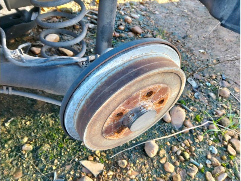 Recambio de mangueta trasera izquierda para seat ibiza iii (6l1) 1.4 16v referencia OEM IAM   