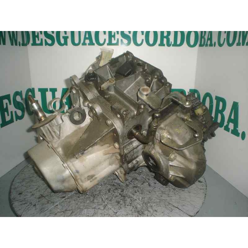 Recambio de caja cambios para citroën xsara berlina 1.9 diesel referencia OEM IAM 20TB38 79233 TIRAR