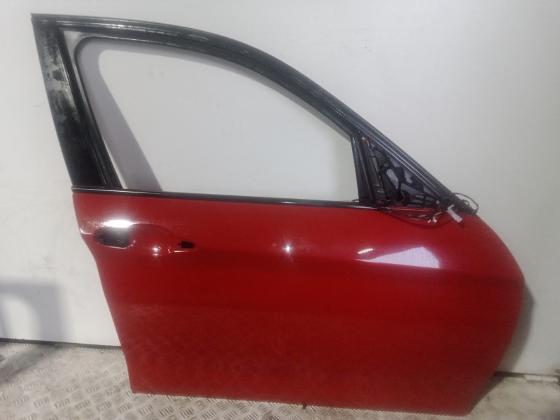 Recambio de puerta delantera derecha para bmw 1 (f20) 116 d referencia OEM IAM  ROJO 