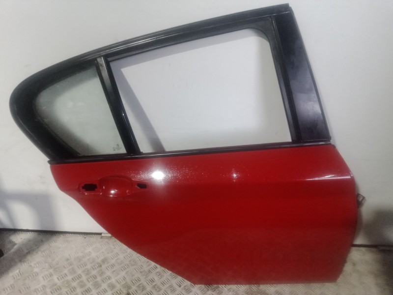 Recambio de puerta trasera derecha para bmw 1 (f20) 116 d referencia OEM IAM  ROJO 