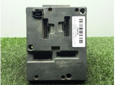 Recambio de caja reles / fusibles para renault megane i coach (da0/1_) 1.4 16v (da0d, da1h, da0w, da10) referencia OEM IAM 82000