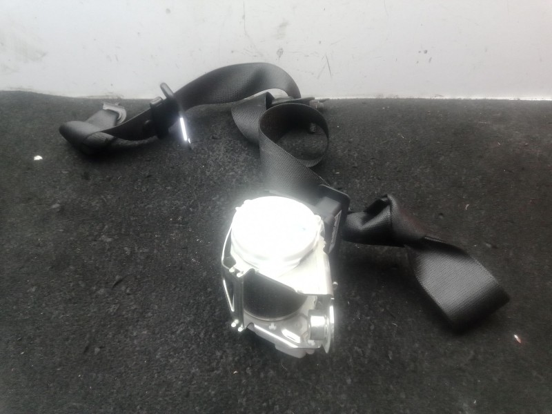 Recambio de cinturon seguridad delantero derecho para bmw 1 (f20) 116 d referencia OEM IAM 34078319C  