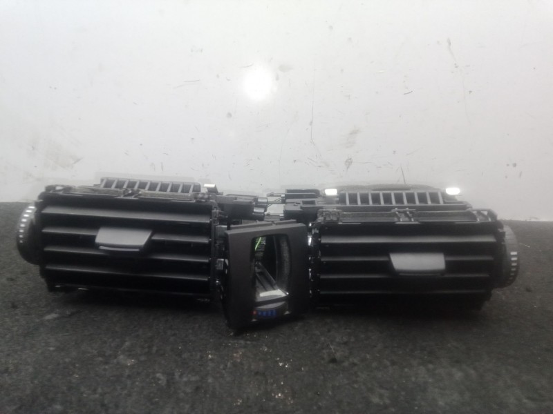 Recambio de aireador delantero central para bmw 1 (f20) 116 d referencia OEM IAM 920711610 - 507892 DOBLE 