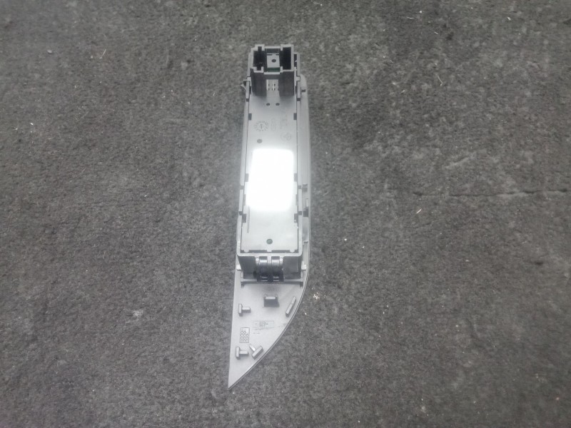 Recambio de mando multifuncion para bmw 1 (f20) 116 d referencia OEM IAM 925291102  