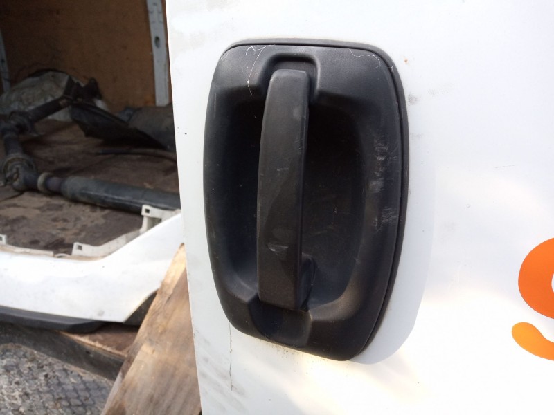 Recambio de maneta exterior delantera derecha para iveco daily vi furgoneta 33s14, 35s14, 35c14 referencia OEM IAM   