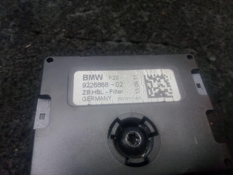 Recambio de antena para bmw 1 (f20) 116 d referencia OEM IAM 922688802  