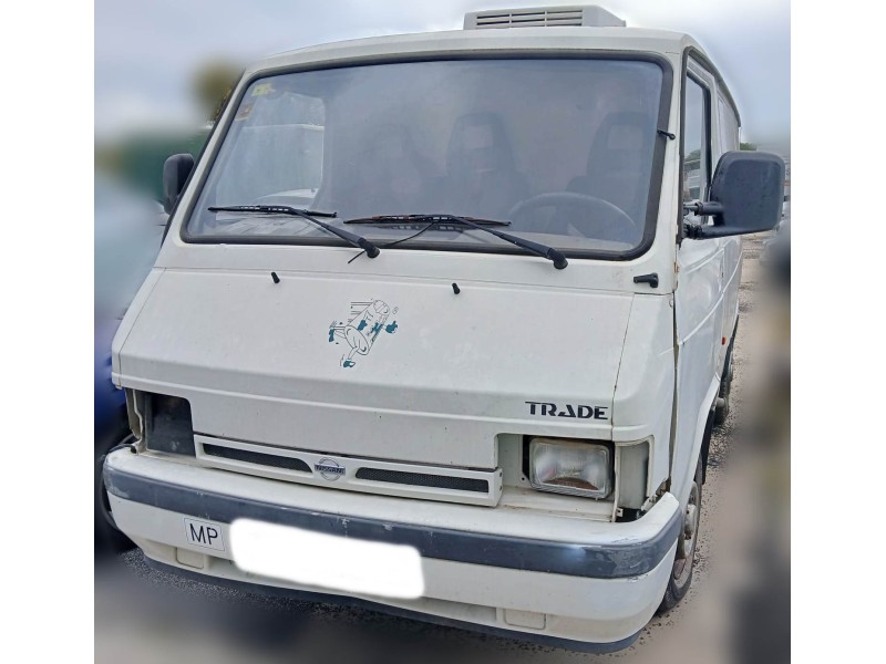 nissan trade furgoneta del año 1995