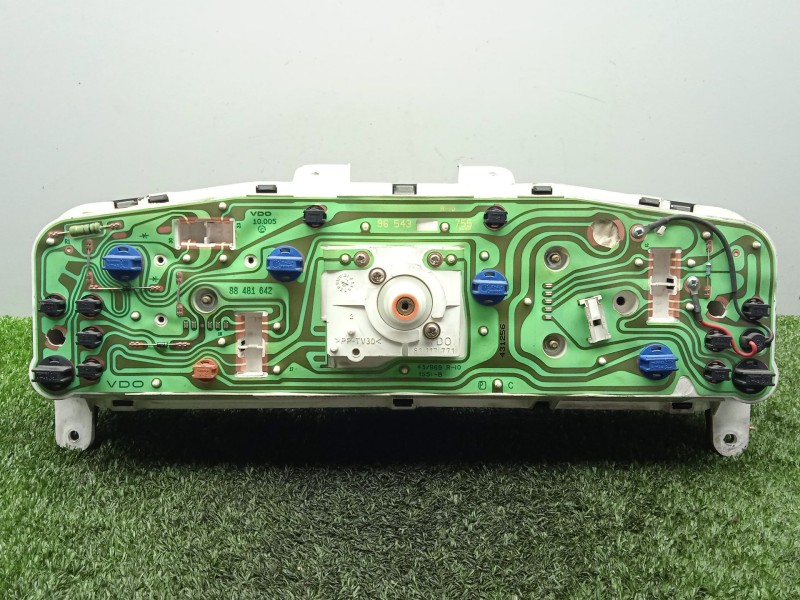 Recambio de cuadro instrumentos para nissan primera (p10) 2.0 i referencia OEM IAM 248103F116 - 110008602036  VDO