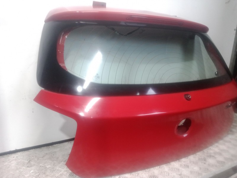 Recambio de porton trasero para bmw 1 (f20) 116 d referencia OEM IAM  ROJO 