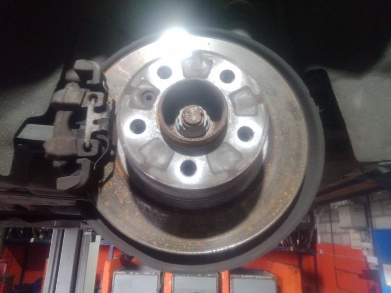 Recambio de mangueta trasera izquierda para bmw 1 (f20) 116 d referencia OEM IAM   