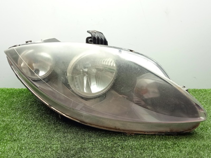 Recambio de faro derecho para seat altea (5p1) 2.0 tdi 16v referencia OEM IAM 89309820 - 5P1941006A  VALEO