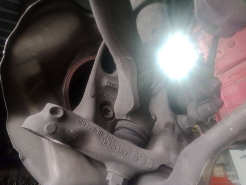 Recambio de mangueta delantera derecha para bmw 1 (f20) 116 d referencia OEM IAM   