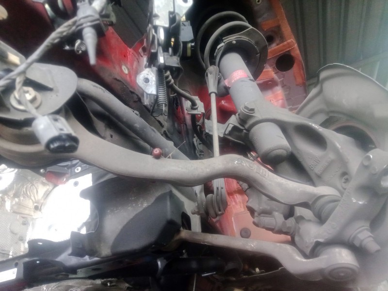 Recambio de brazo suspension inferior delantero izquierdo para bmw 1 (f20) 116 d referencia OEM IAM   