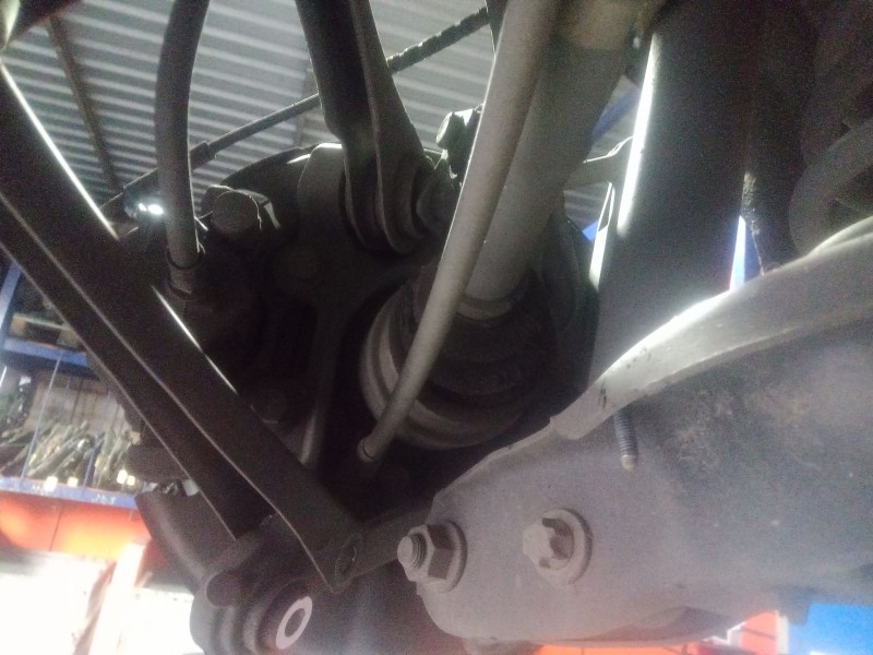 Recambio de mangueta trasera derecha para bmw 1 (f20) 116 d referencia OEM IAM   