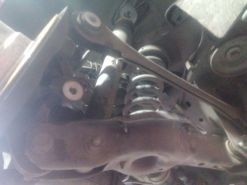 Recambio de amortiguador trasero izquierdo para bmw 1 (f20) 116 d referencia OEM IAM   