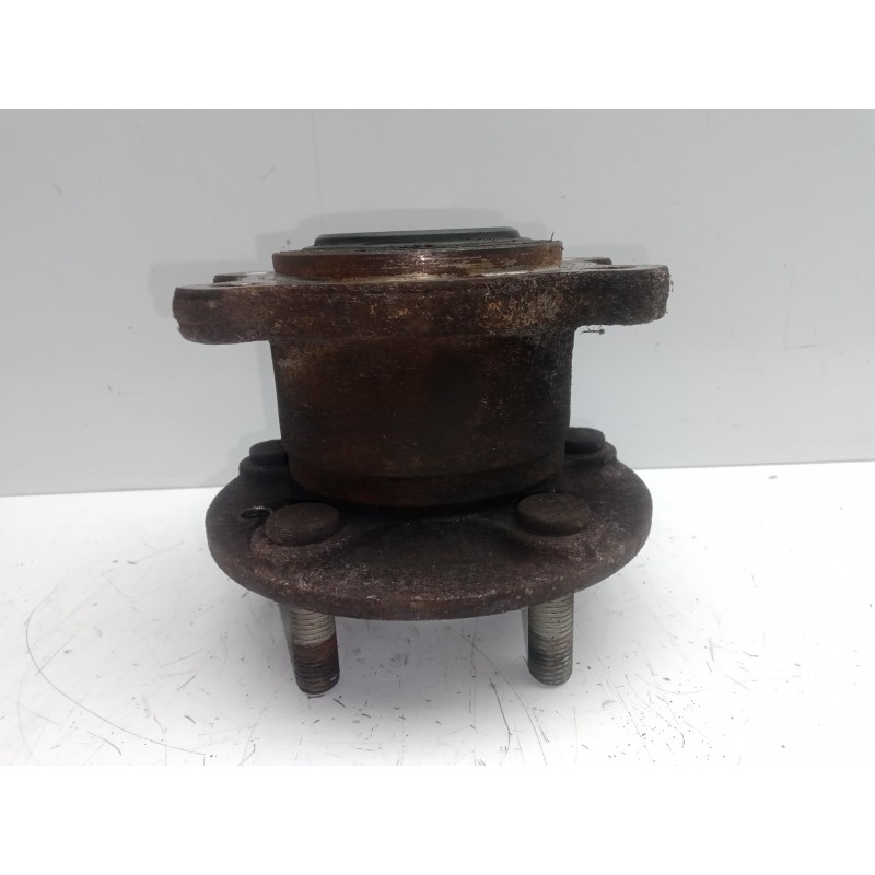 Recambio de rodamiento buje trasero para ford kuga (cbv) 2.0 tdci cat referencia OEM IAM  IZQUIERDO DERECHO