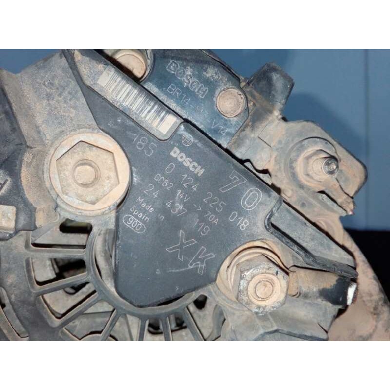 Recambio de alternador para opel agila 1.2 16v cat (z 12 xe / lw4) referencia OEM IAM 0124225018-24437119 BOSCH 70AH 