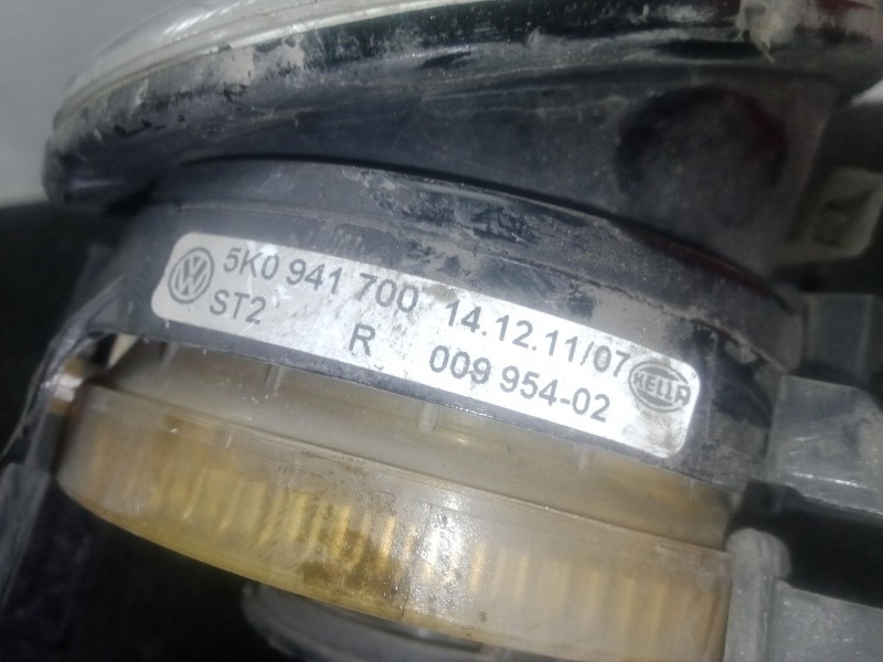 Recambio de faro antiniebla derecho para volkswagen golf vi (5k1) 1.6 tdi referencia OEM IAM 5K0941700 HELLA 