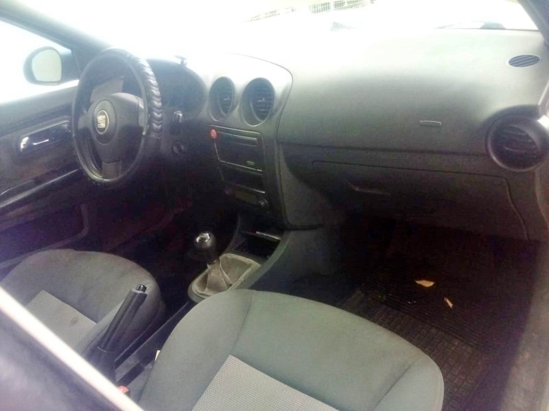 seat cordoba (6l2) del año 2004