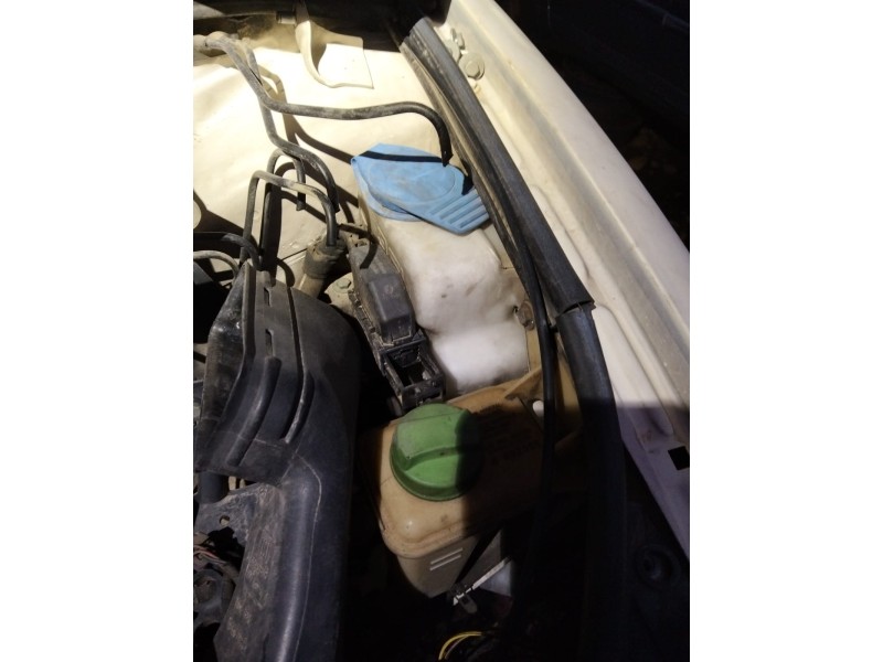 Recambio de deposito limpia para audi a4 b5 (8d2) 1.8 referencia OEM IAM   