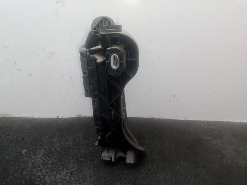 Recambio de potenciometro pedal para volkswagen golf vi (5k1) 1.6 tdi referencia OEM IAM 1K1721503AK - 6PV01103950 HELLA 