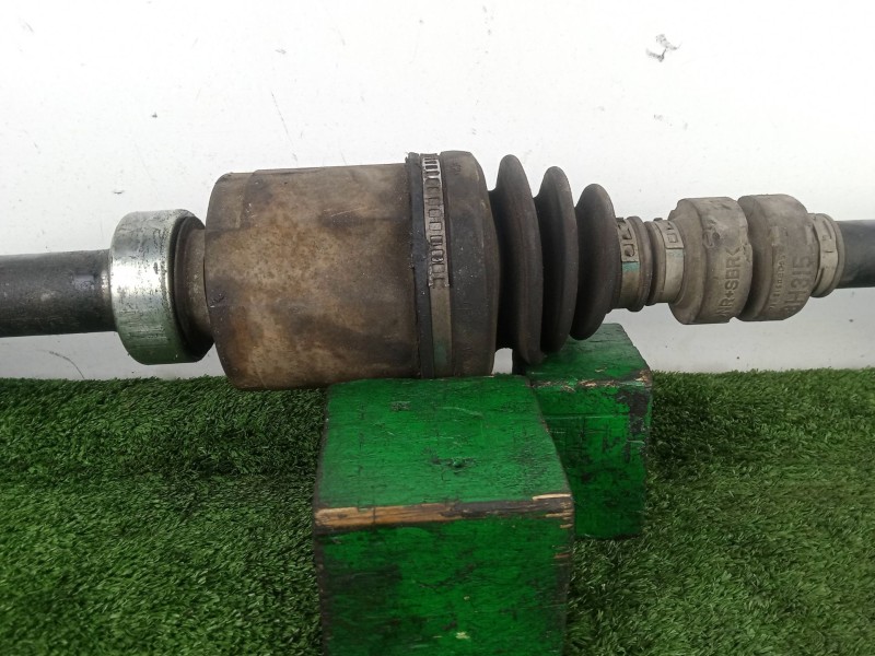 Recambio de transmision delantera derecha para nissan qashqai i (j10, nj10) 1.5 dci referencia OEM IAM 39100JD52B L940MM 