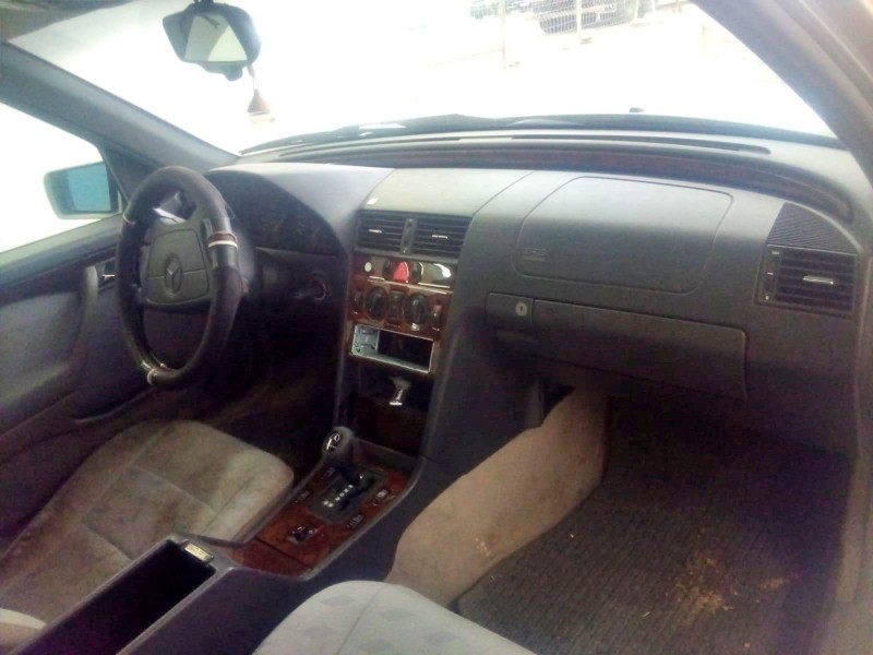 mercedes-benz clase c (w202) del año 1995