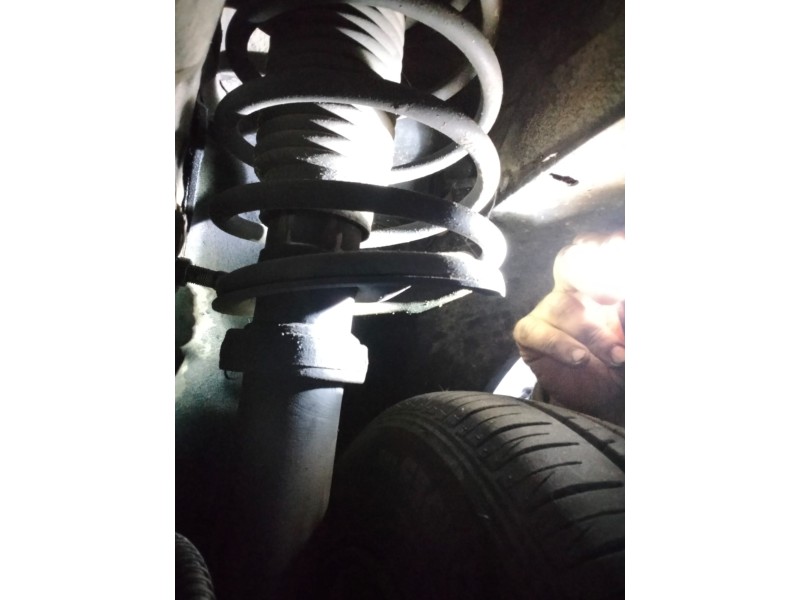 Recambio de juego amortiguadores delantero para citroën saxo (s0, s1) 1.5 d referencia OEM IAM   