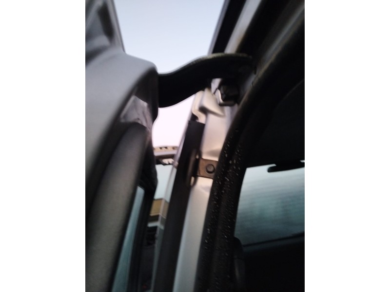 Recambio de soporte / guia puerta corredera para hyundai h 1 2.5 turbodiesel referencia OEM IAM   