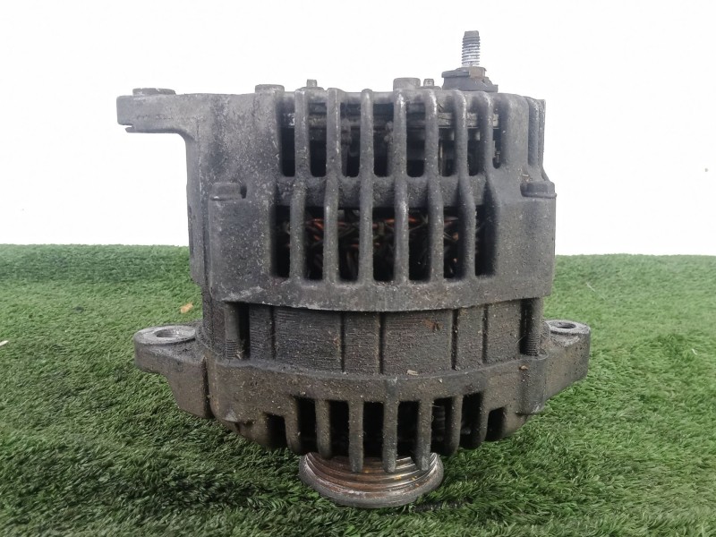 Recambio de alternador para renault master ii furgoneta (fd) 3.0 dci 140 (hd0s, fd0s, hd1s) referencia OEM IAM  135AH - POLEA.EM