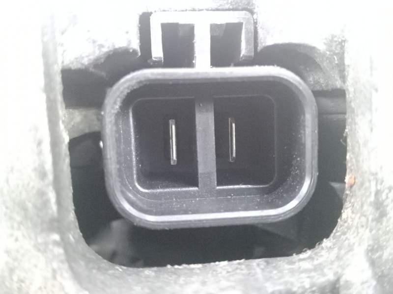 Recambio de alternador para renault master ii furgoneta (fd) 3.0 dci 140 (hd0s, fd0s, hd1s) referencia OEM IAM  135AH - POLEA.EM