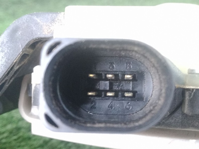 Recambio de cerradura puerta trasera derecha para skoda superb i (3u4) 1.9 tdi referencia OEM IAM SIN REFERENCIA 6.PINES 