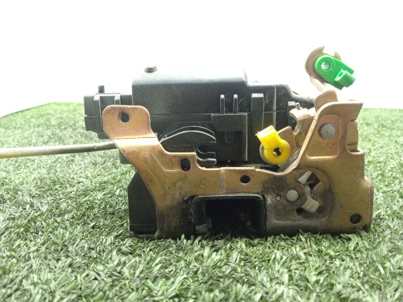 Recambio de cerradura puerta delantera derecha para renault master ii furgoneta (fd) 3.0 dci 140 (hd0s, fd0s, hd1s) referencia O