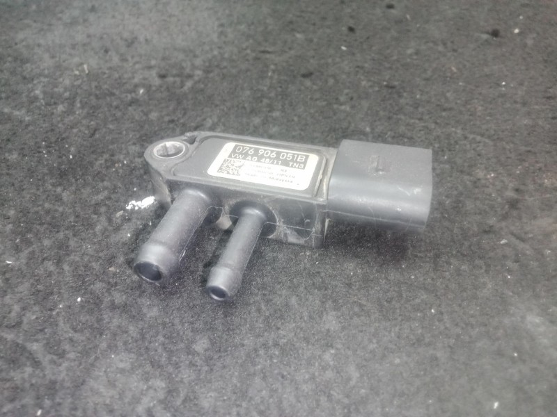 Recambio de sensor presion para volkswagen golf vi (5k1) 1.6 tdi referencia OEM IAM 076906051B - 12590650  