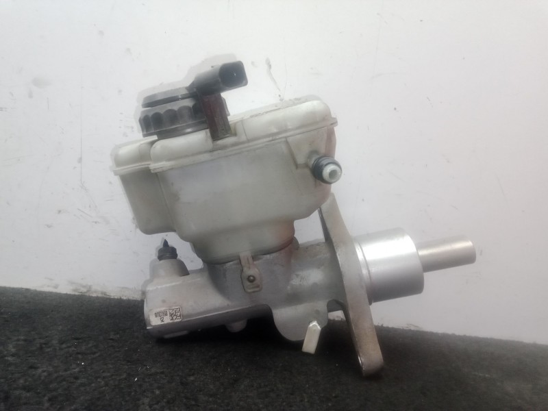 Recambio de bomba freno para volkswagen golf vi (5k1) 1.6 tdi referencia OEM IAM 1K1611301D - 03350886321  