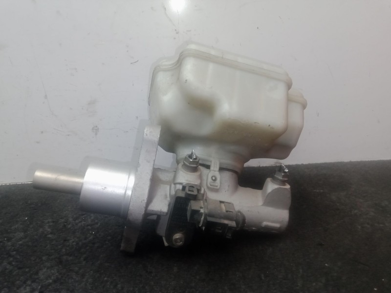 Recambio de bomba freno para volkswagen golf vi (5k1) 1.6 tdi referencia OEM IAM 1K1611301D - 03350886321  