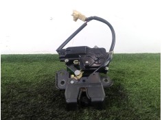 Recambio de cerradura maletero / porton para toyota avensis sedán (_t25_) 2.0 d-4d (cdt250_) referencia OEM IAM 261004 ELECTRICA