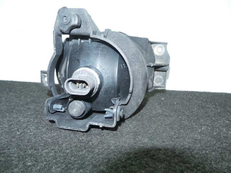 Recambio de faro antiniebla derecho para kia rio 1.5 cat referencia OEM IAM   