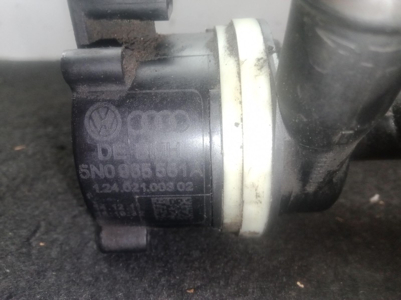 Recambio de bomba agua para audi q5 (8rb) 2.0 tdi quattro referencia OEM IAM 5N0965561A  