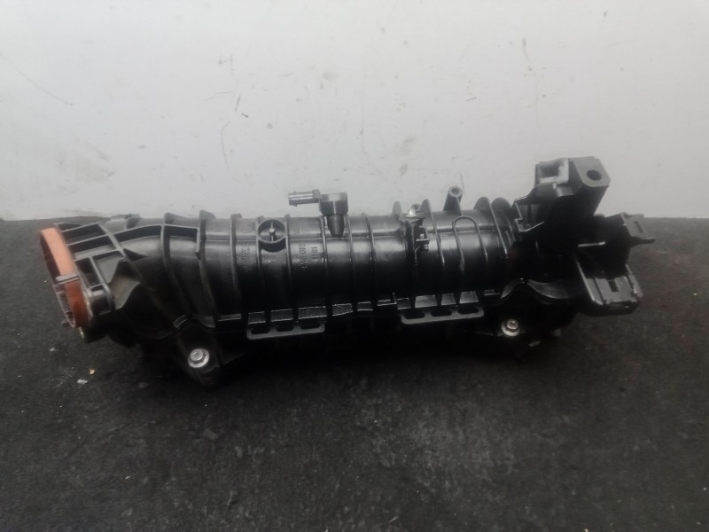 Recambio de colector admision para bmw 1 (f20) 116 d referencia OEM IAM 7807991 - 8514771 - 850640605  