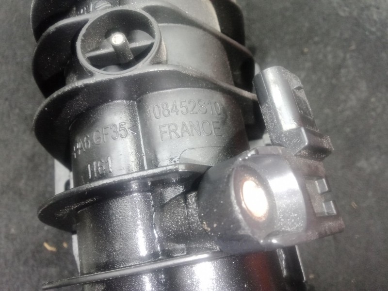 Recambio de colector admision para bmw 1 (f20) 116 d referencia OEM IAM 7807991 - 8514771 - 850640605  