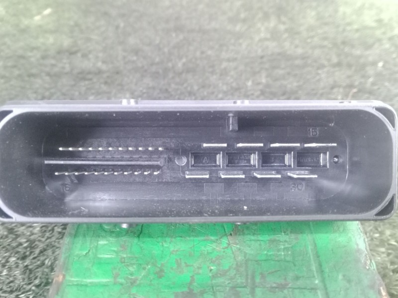 Recambio de modulo electronico para audi q5 (8rb) 2.0 tdi quattro referencia OEM IAM 8K0907801H - 32620205 - A2C53369554  TRW