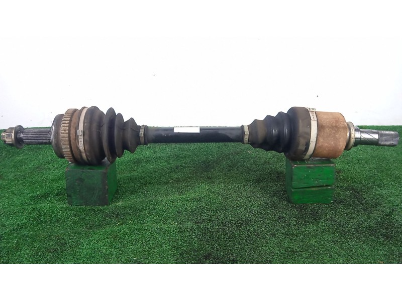 Recambio de transmision delantera izquierda para renault master ii furgoneta (fd) 3.0 dci 140 (hd0s, fd0s, hd1s) referencia OEM 