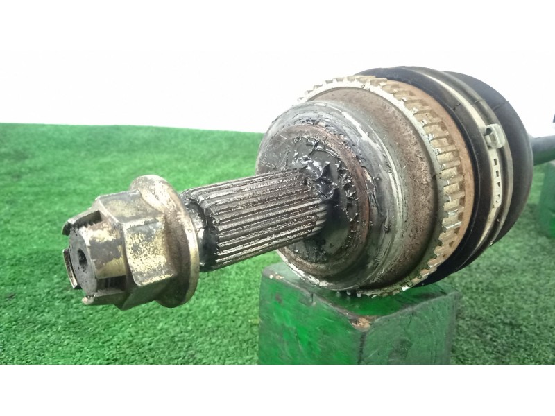 Recambio de transmision delantera izquierda para renault master ii furgoneta (fd) 3.0 dci 140 (hd0s, fd0s, hd1s) referencia OEM 