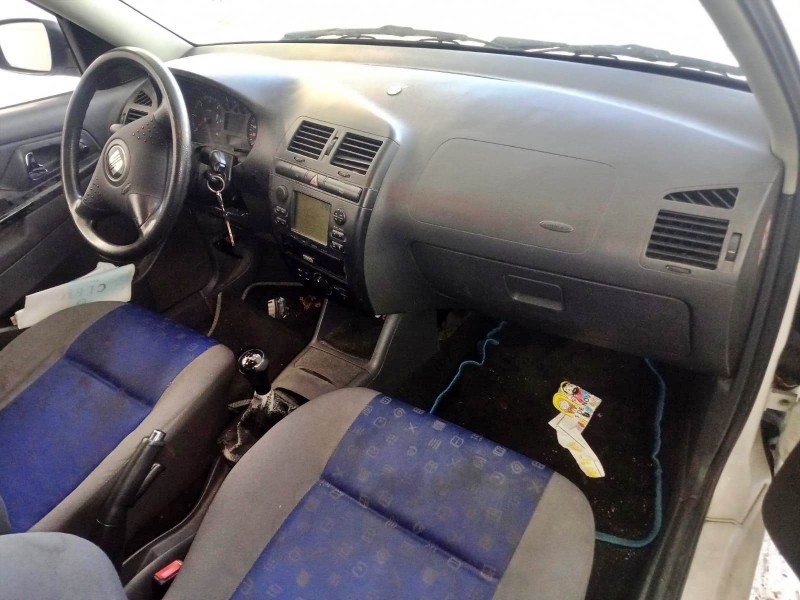 seat ibiza ii (6k1) del año 2000